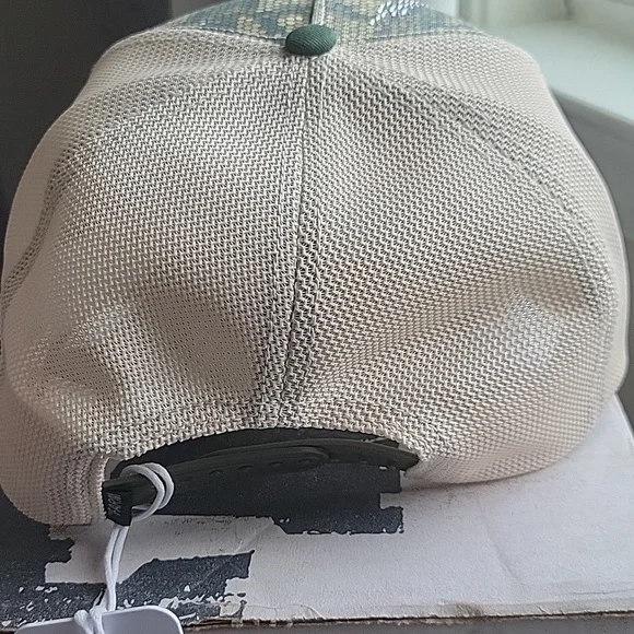 Goorin Fresh Friday Petit Oui Oui NIB - Picture 6 of 7